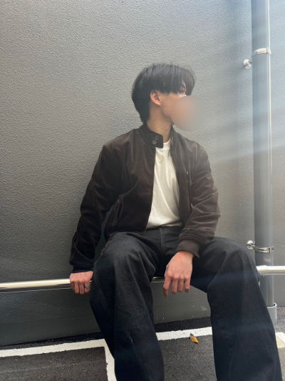 7613