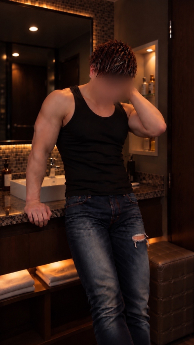 7618