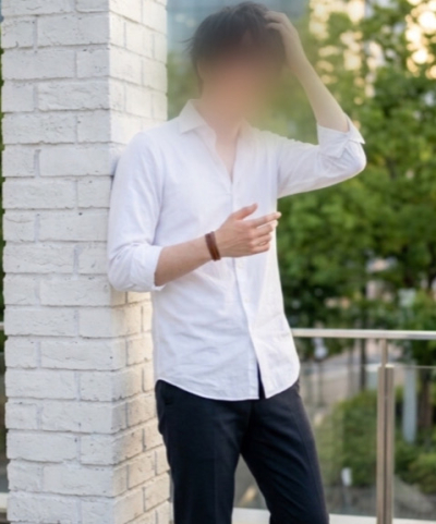 8001