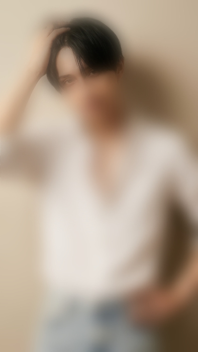 8001