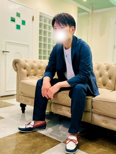8005